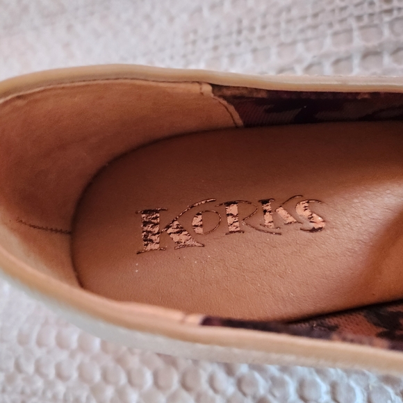 Kork-Ease Cream Leather Loafers - Picture 4 of 6